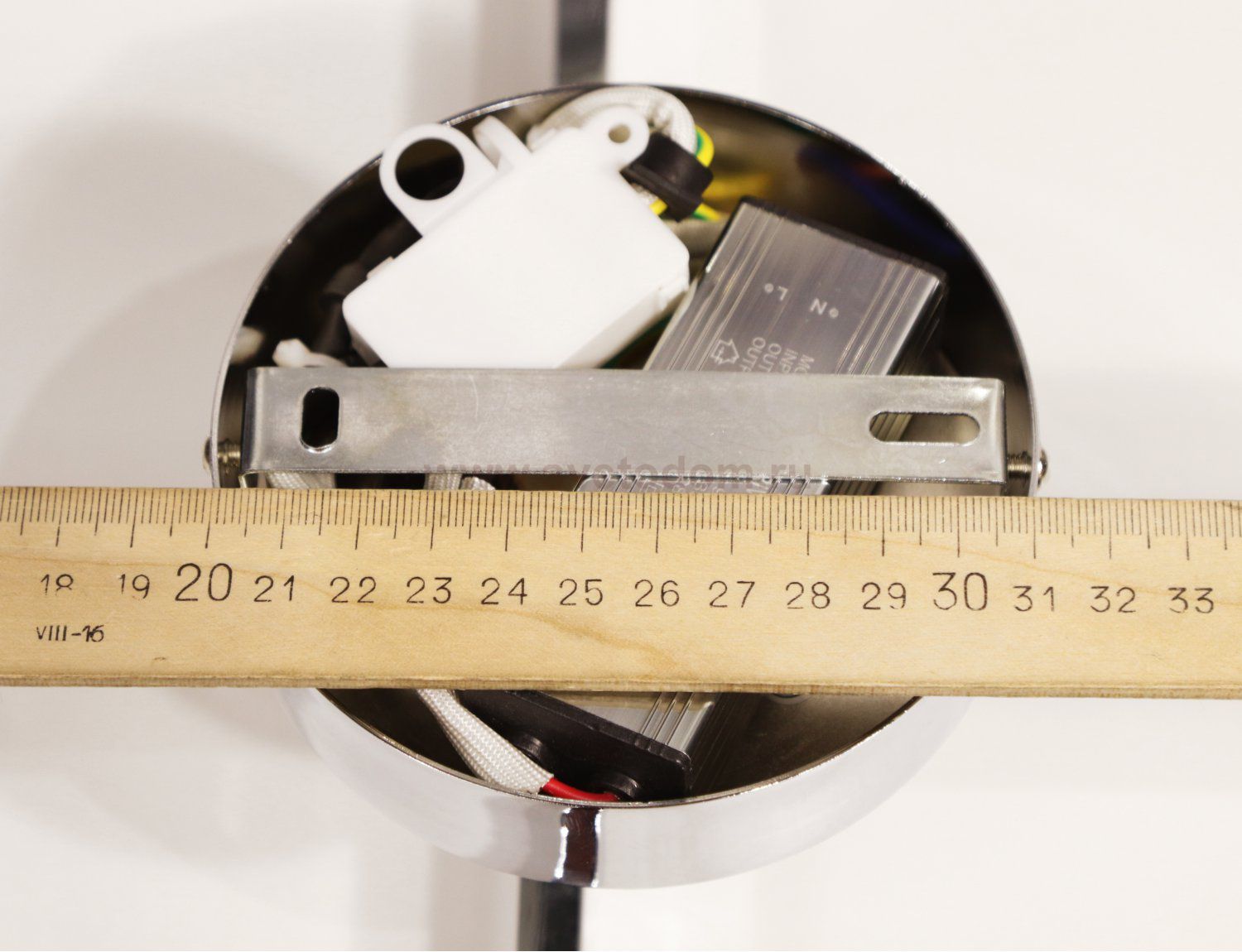 Подсветка для картин с выкл. Lumion 3762/14WL AKARI