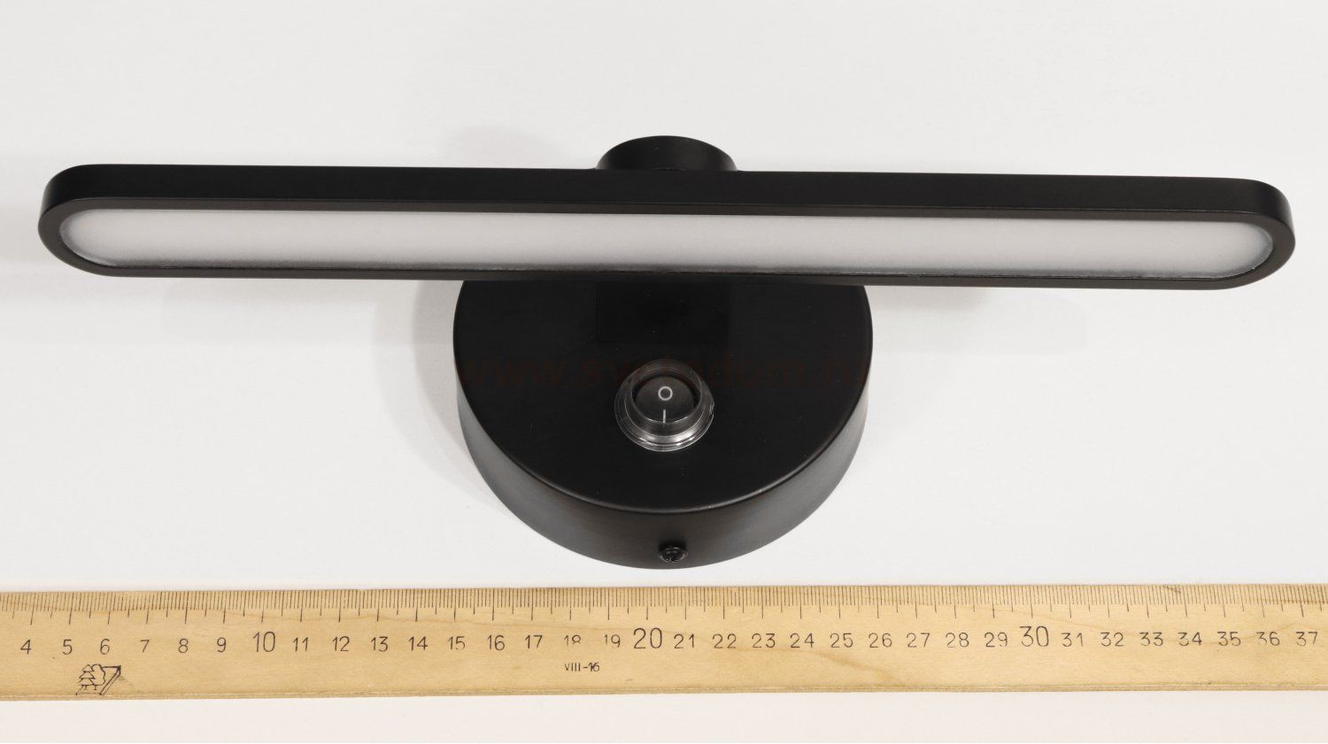 lumion 3764 10wl akari