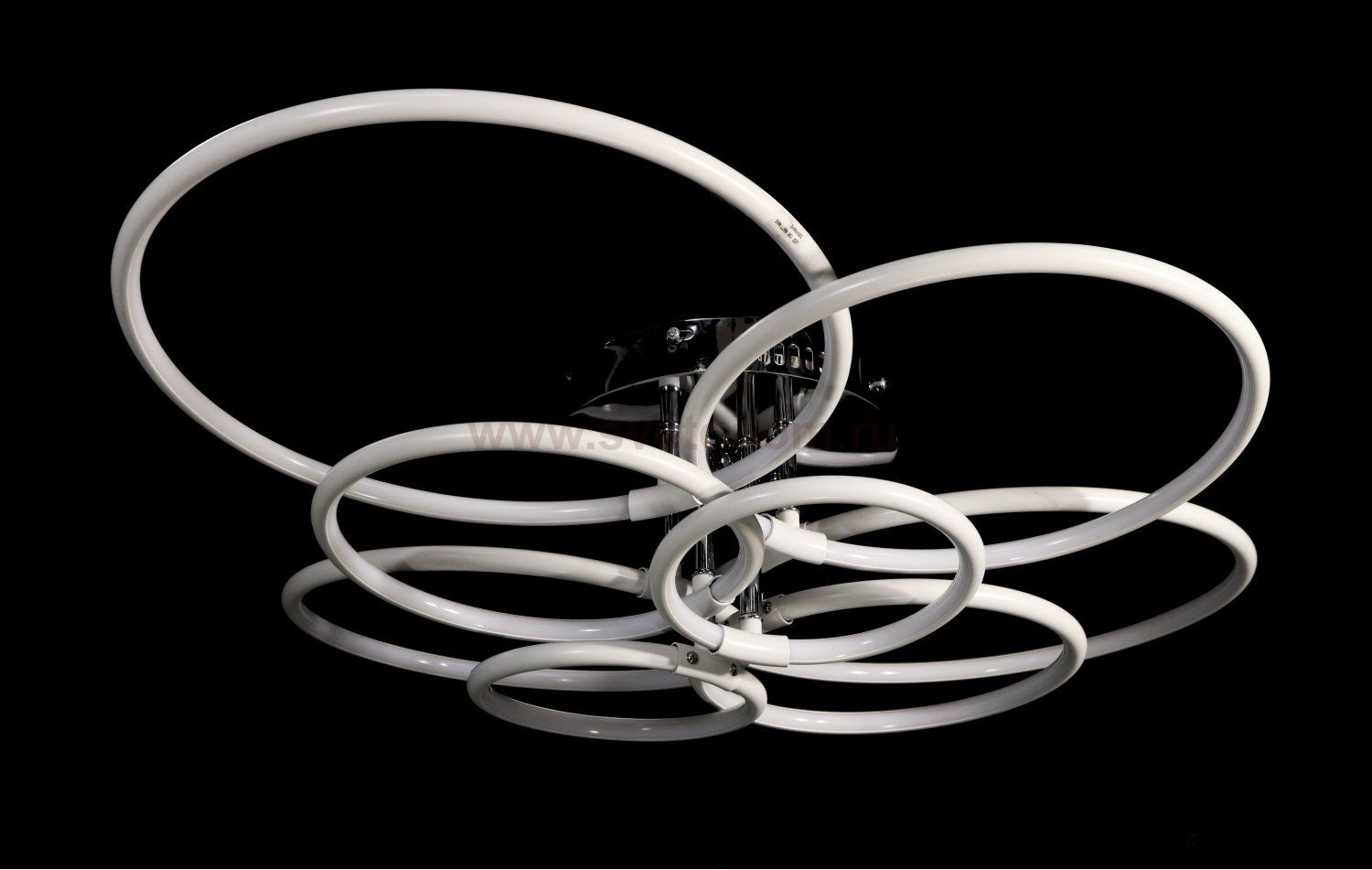 Диодная люстра 138W COLOSSEO 83006/8C