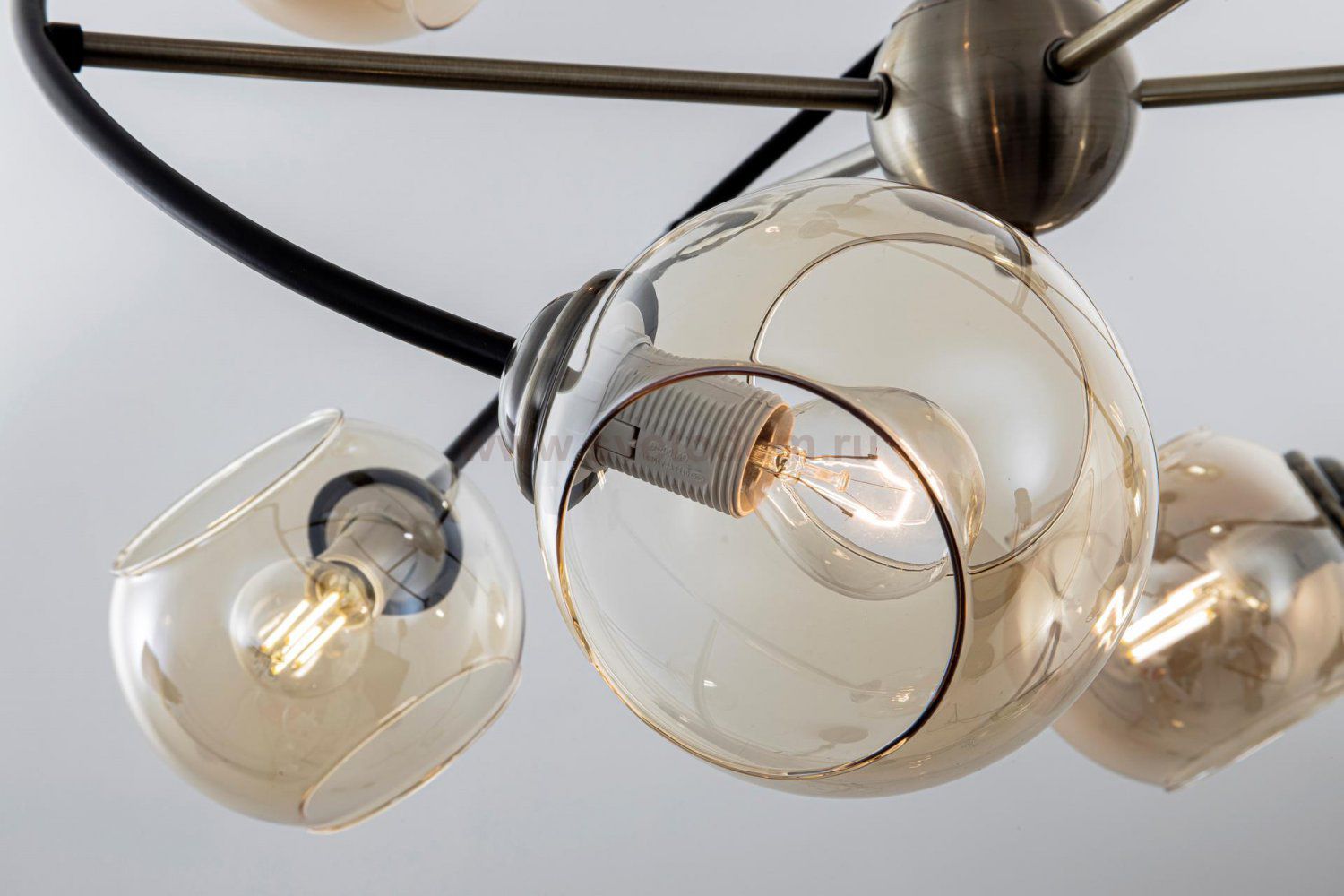 Потолочный светильник MODEMODERN MD.2691.8