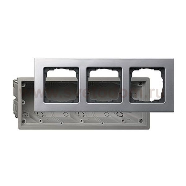 Gira E22 Алюминий Рамка 3-ая в комплекте с монтажной коробкой (G2883203)