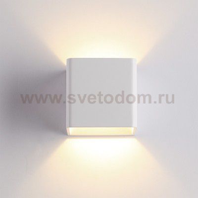 Настенный светильник Odeon light 3594/5WL MURALIA