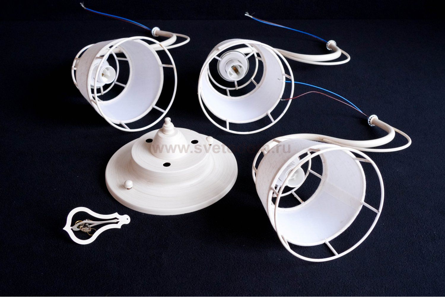 Люстра потолочная Lumion 3663/3C LINDSAY