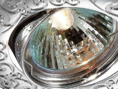 Точечный встраиваемый светильник Novotech 369642 HENNA