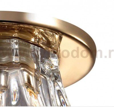 Встраиваемый светильник Novotech 369722 ARCTICA