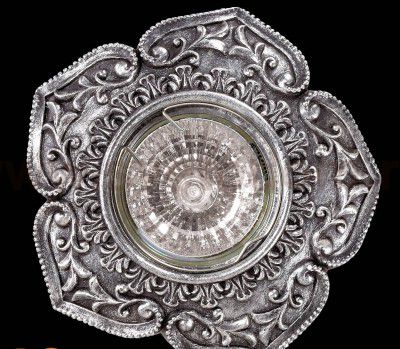 Точечный встраиваемый светильник Novotech 370083 PATTERN