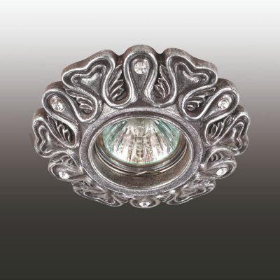 Встраиваемый светильник Novotech 370121 PATTERN