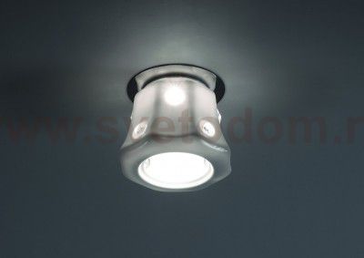 Точечный встраиваемый светильник Novotech 370158 ZEFIRO
