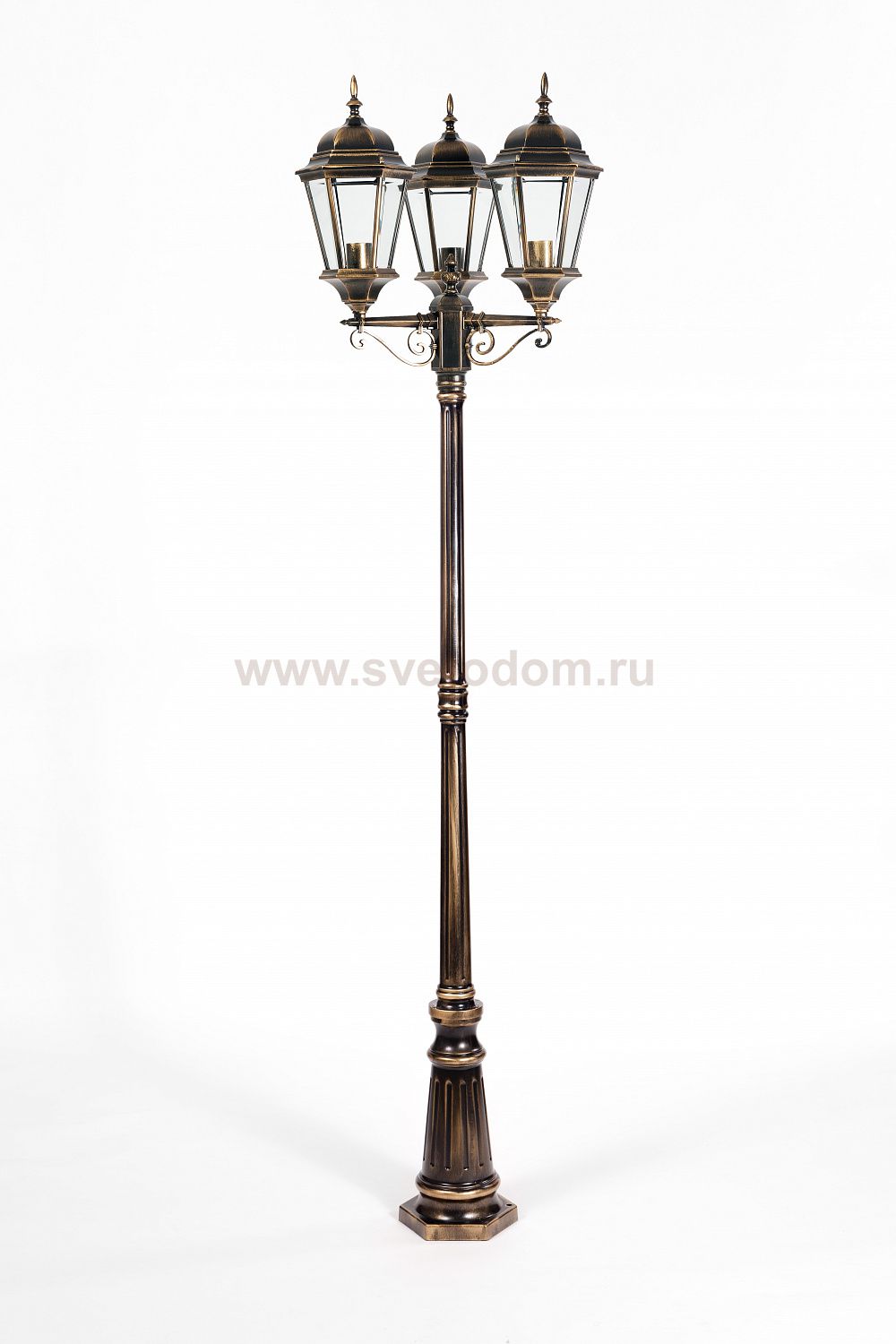 Светильник столб уличный 3 фонаря Oasis Light 91409LB Gb 