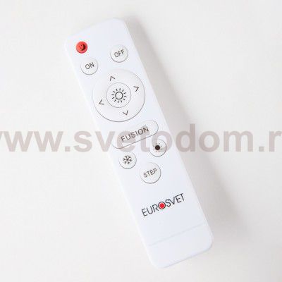 Потолочный светильник Eurosvet 40002/1 LED матовое серебро