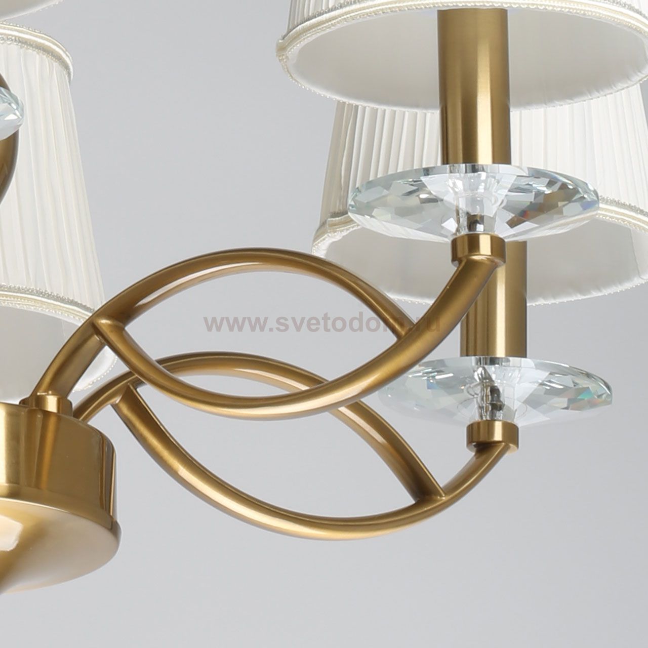 Люстра Chiaro 404010606 Сильвия