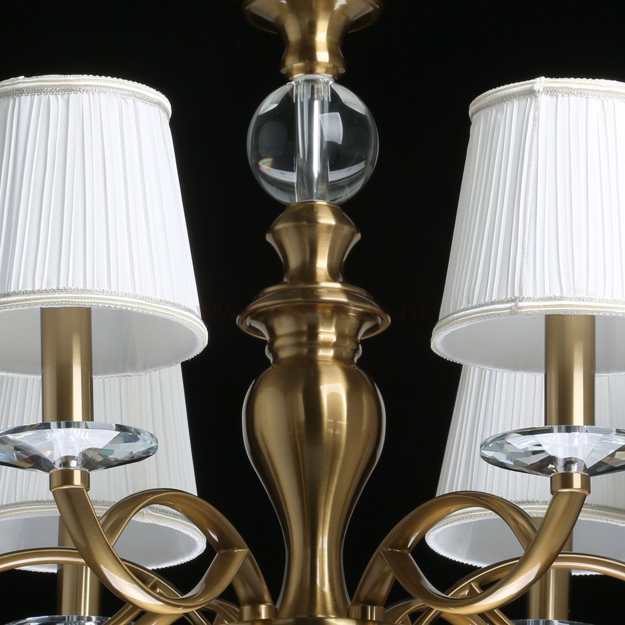 Люстра Chiaro 404010606 Сильвия