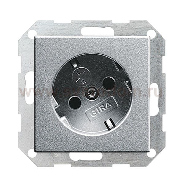 Gira S-55 Алюминий Розетка с/з с поворотом на 30 градусов (G41826)
