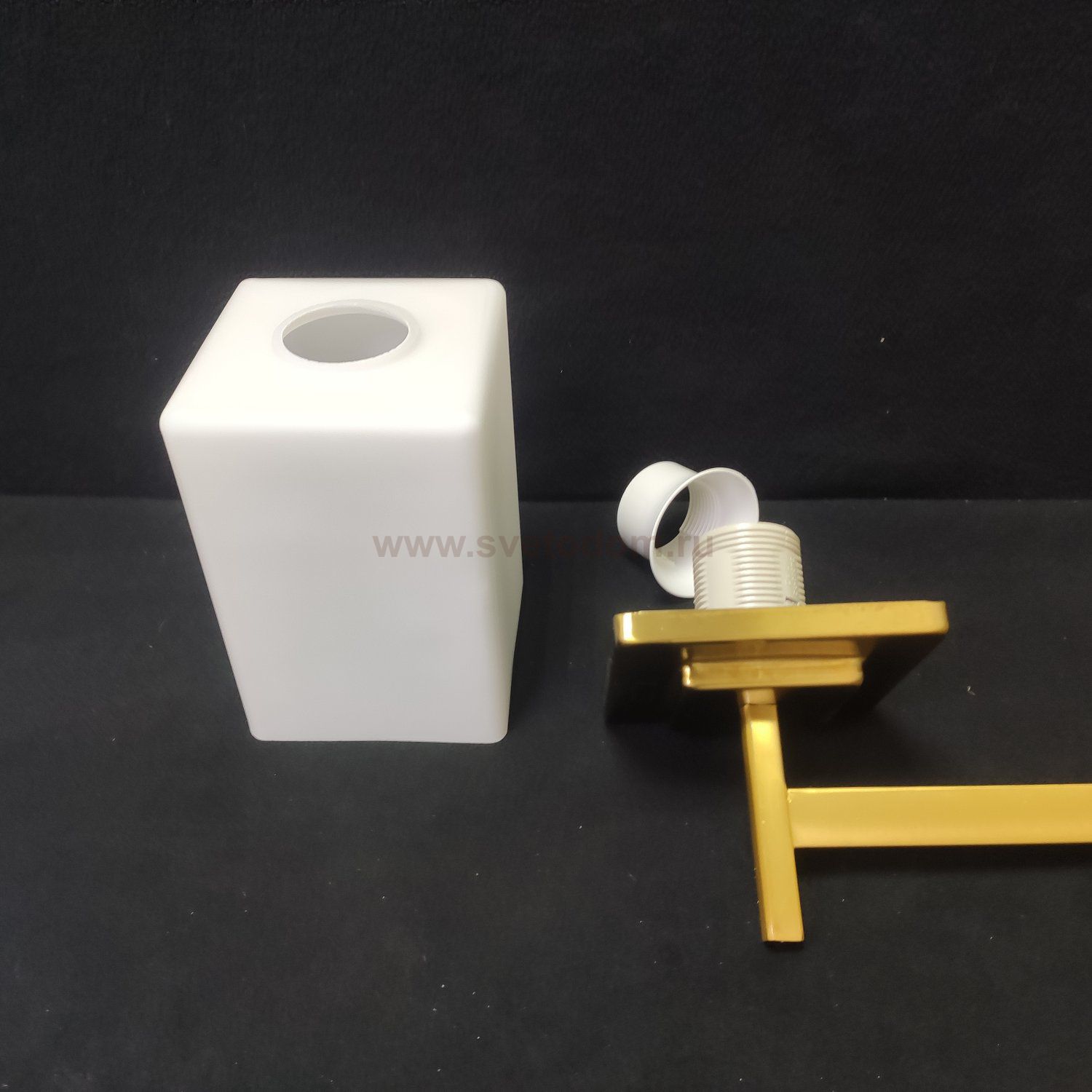 Светильник подвесной Divinare 4504/17 LM-8 FAWARIS