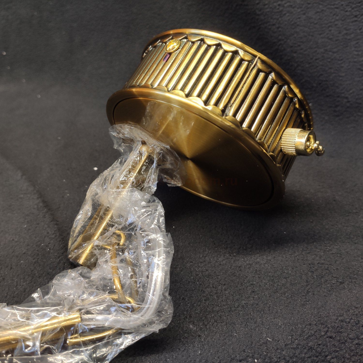 Настенный светильник Odeon light 4892/1W BELL