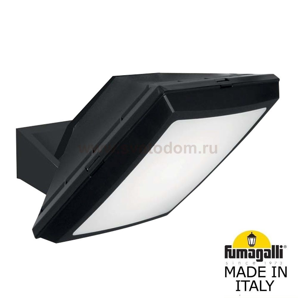 Уличный настенный светильник FUMAGALLI GIOVA/GUIZEPPE 4P2.702.000.AYE28