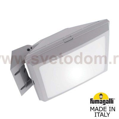 Уличный настенный светильник FUMAGALLI GIOVA/GUIZEPPE 4P2.702.000.LYE28