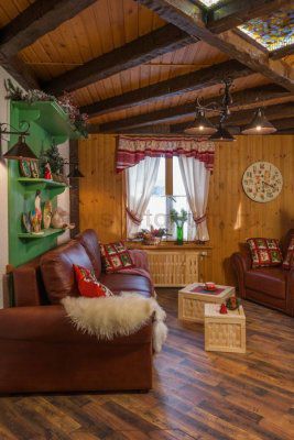 Бра Maytoni H104-01-R House Iron Iron 