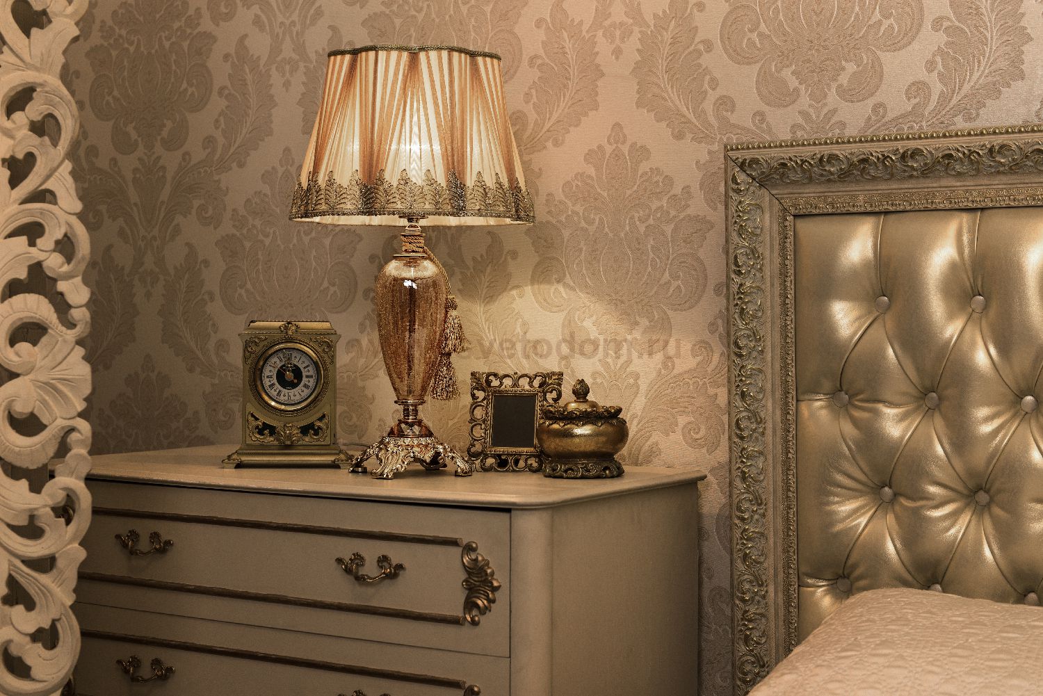 Светильник настольный Divinare 5125/07 TL-1 SIMONA