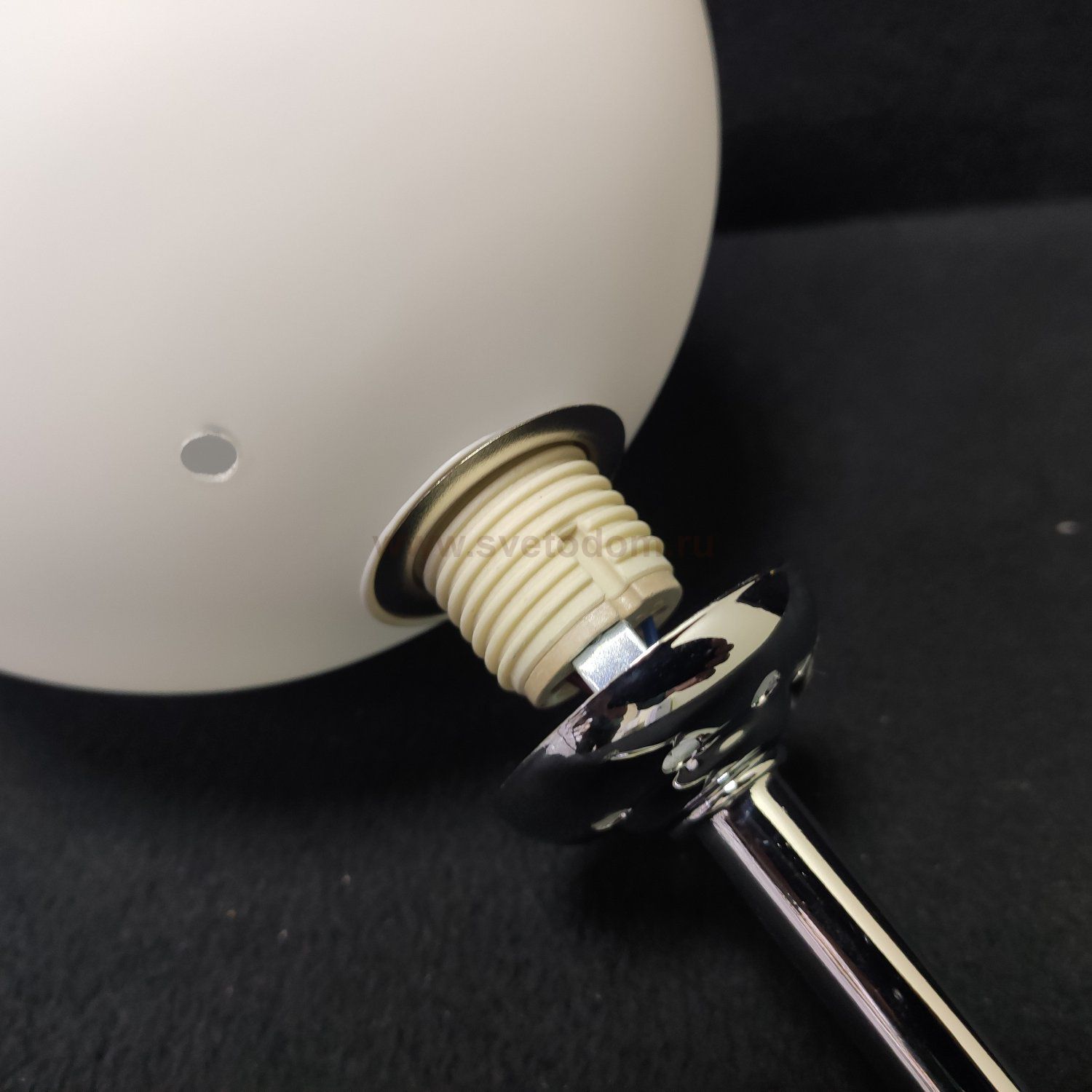 Люстра на штанге Lumion 5225/6C ESTELLE