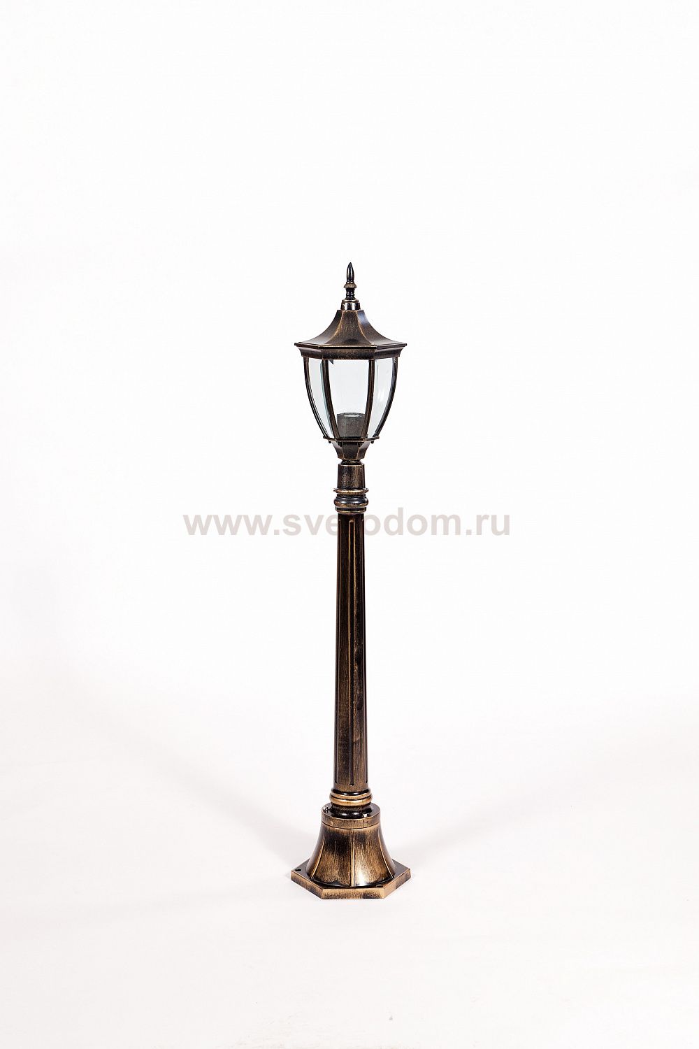 Светильник столб уличный 1 фонарь Oasis Light 91507 Gb