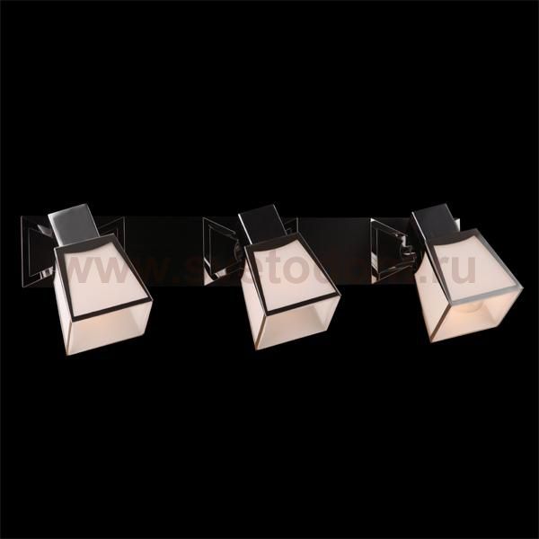 Светильник Eurosvet 57021/3 хром