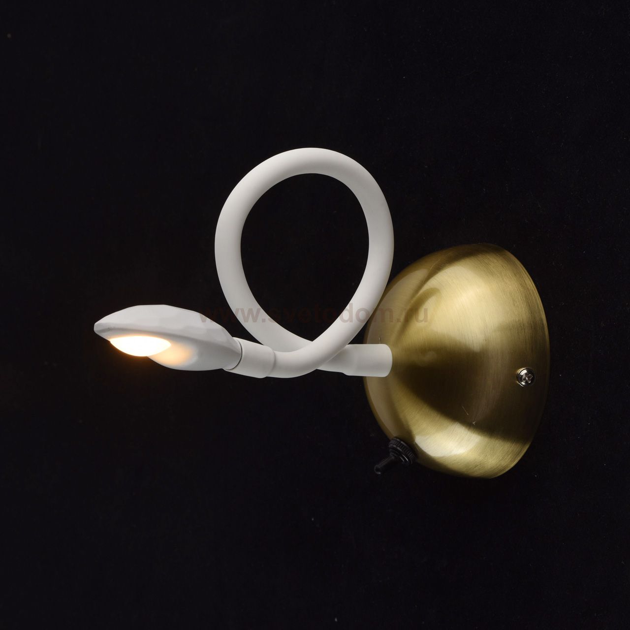 Светильник бра De Markt 646021601 Зиген