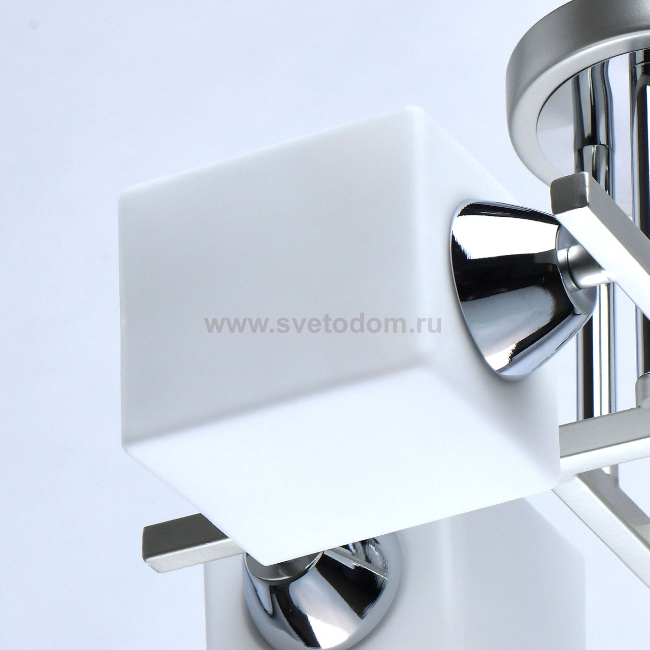 Светильник De City 673015108