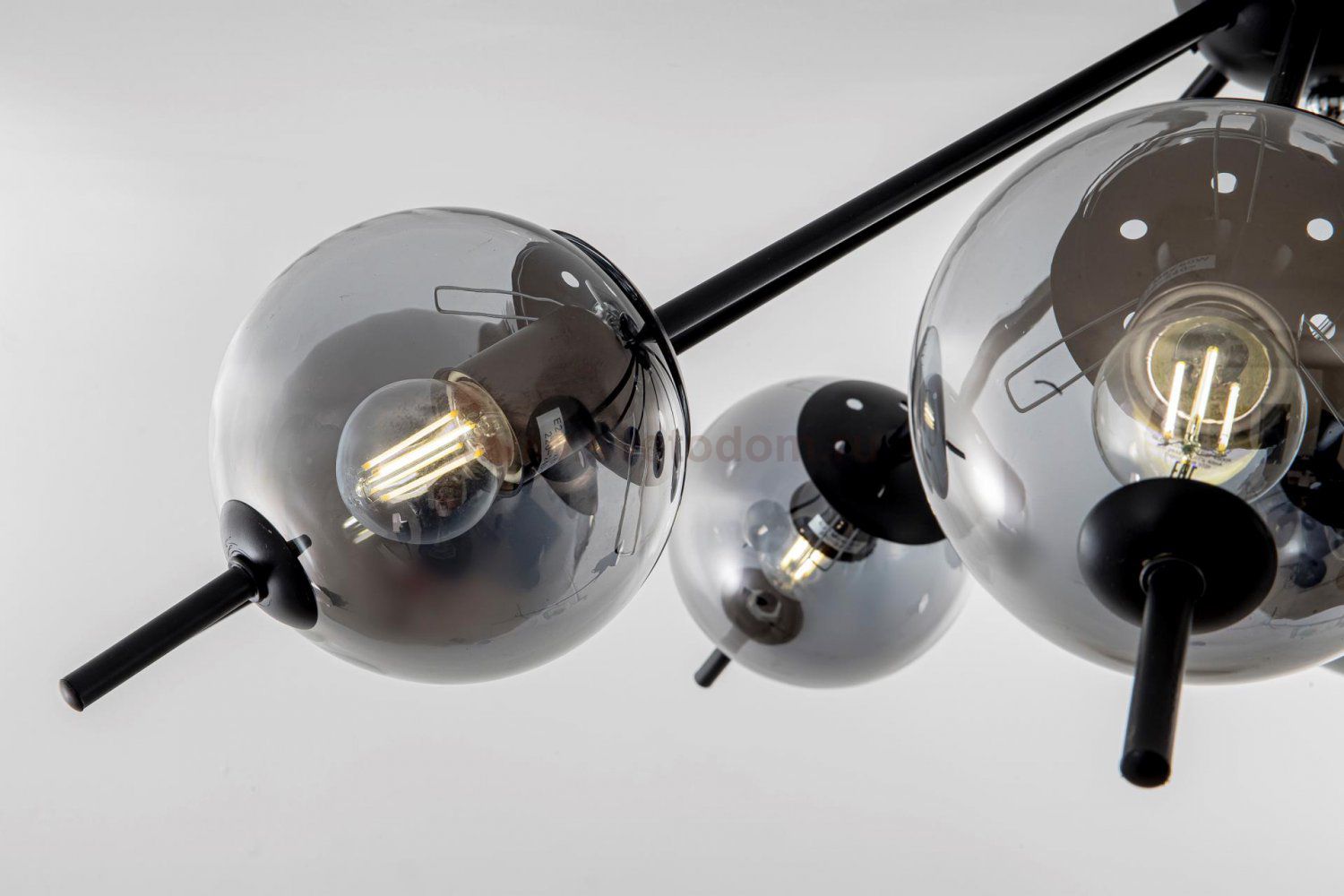 Потолочный светильник MODEMODERN MD.7024.8