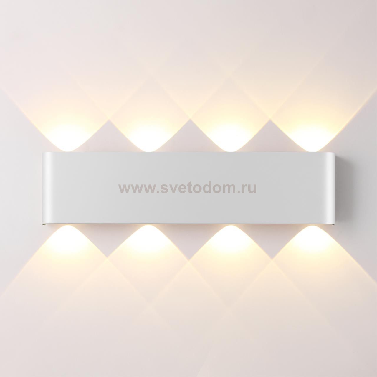 7192/8WL HIGHTECH ODL27 Настенный светильник белый/металл IP20 LED 8W 3000K 220V MAGNUM