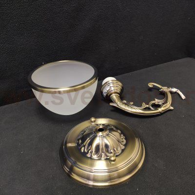 Светильник бра классическое Экономсвет 72702/1wAB WT