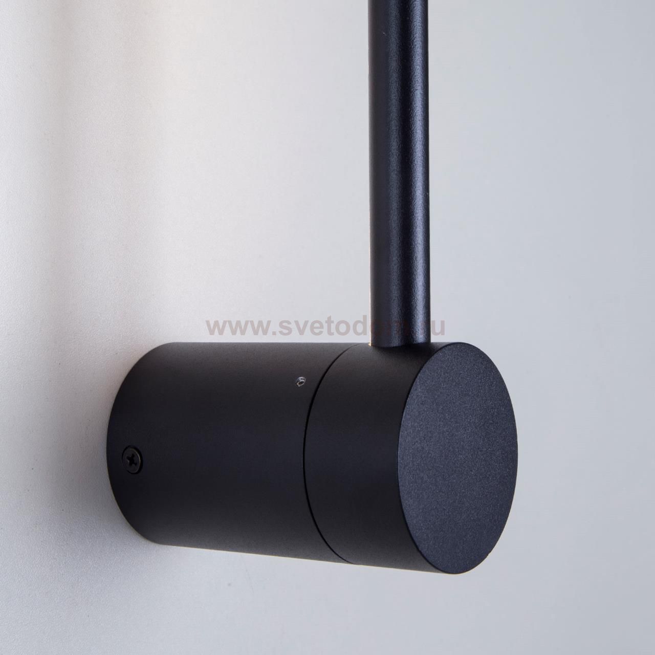 Настенный светильник LED4U L7271-600 BK