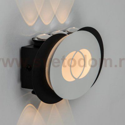 Настенный светильник LED4U L7303-180 BK