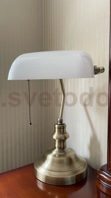 Настольная лампа СССР Arte lamp A2493LT-1AB бронзовая BANKER