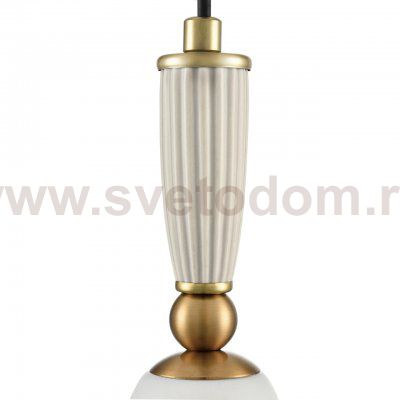 Подвесной одиночный светильник Lumion 8285/1A DERBI