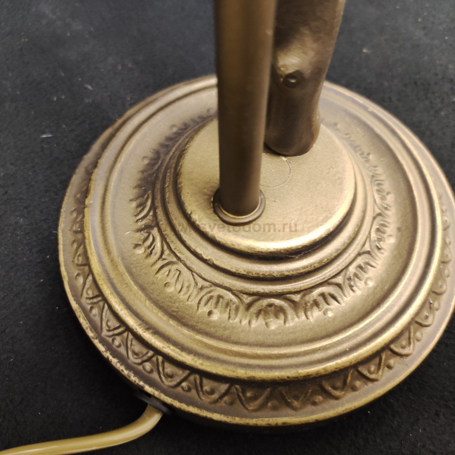 Настольная лампа тиффани Velante 841-804-01