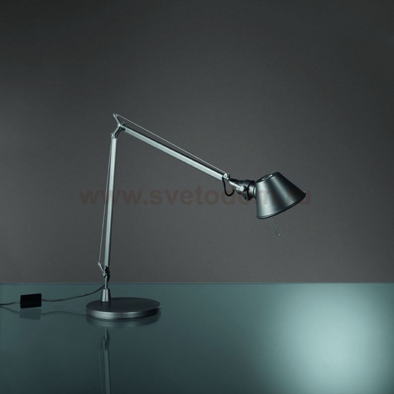 Настольная лампа Artemide A005600+A008600 Tolomeo