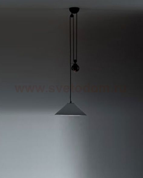 Подвесной светильник Artemide A033200+A089860 AGGREGATO SOSPENSIONE CONE
