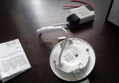 Тонкий точечный светильник LED 3Вт Arte lamp A2603PL-1WH Fine