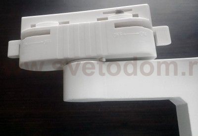 Светильник трековый под E27 цоколь Arte lamp A5109PL-1WH TRACK