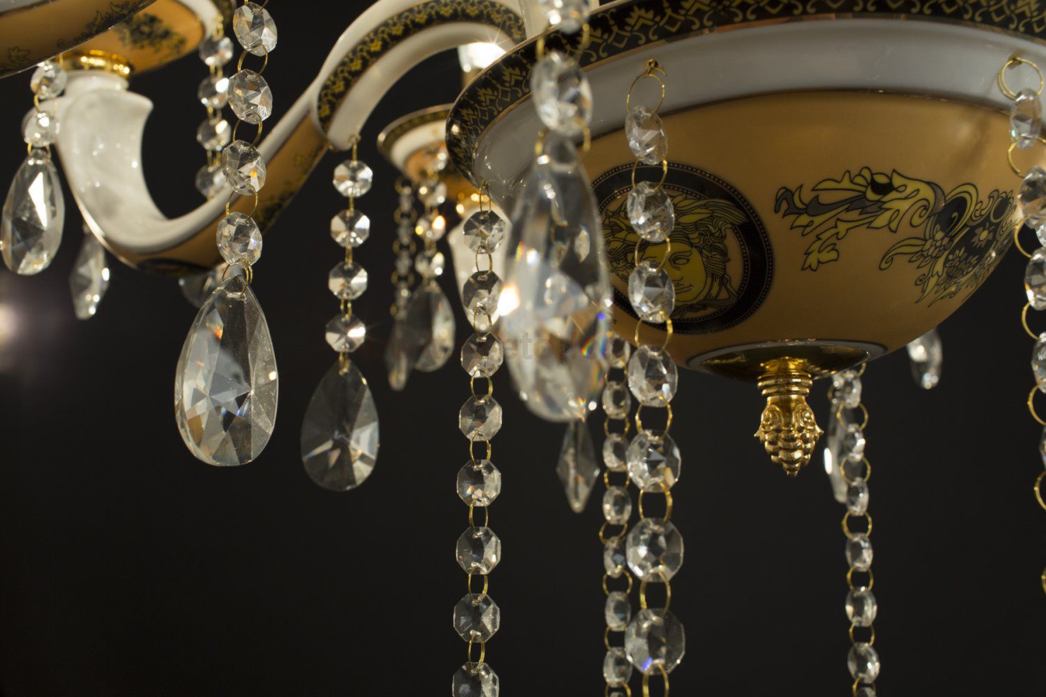 Люстра Arte lamp A6610LM-8GO Belveder