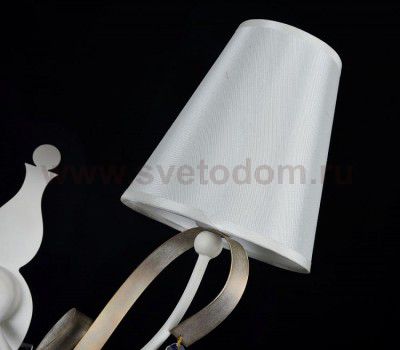 Светильник бра Maytoni ARM010-02-W Intreccio