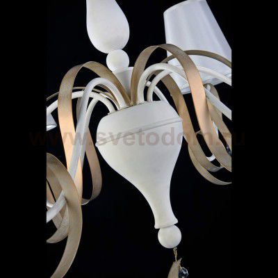 Люстра подвесная с абажурами Maytoni ARM010-06-W Intreccio