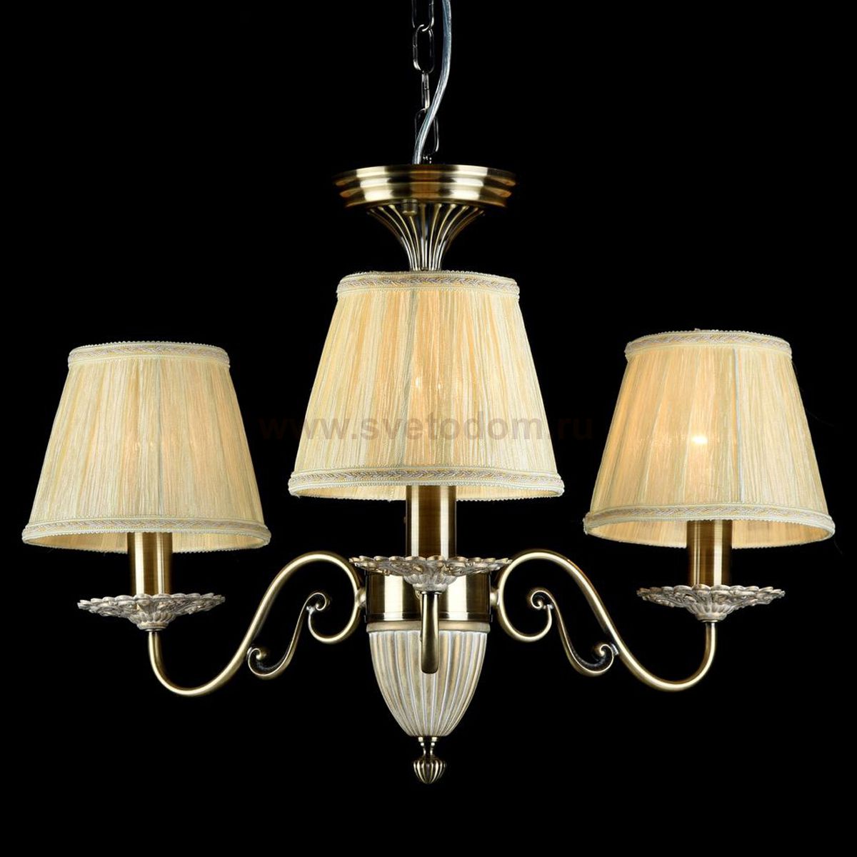 Люстра Maytoni ARM011-03-R Battista