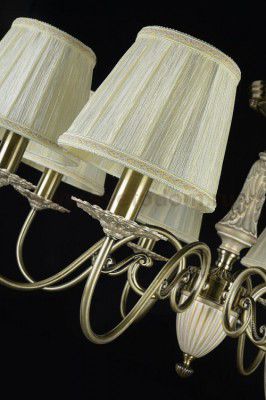 Люстра Maytoni ARM011-08-R Battista