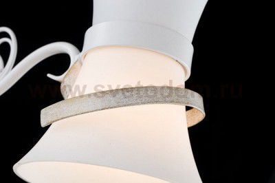 Светильник бра Maytoni ARM128-WL-01-W Baroque