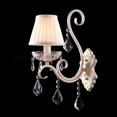 Светильник бра Maytoni ARM288-01-G Elegant Triumph