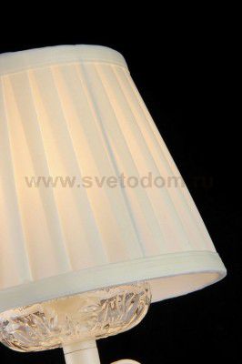 Настольная лампа Maytoni ARM288-22-G Elegant Triumph