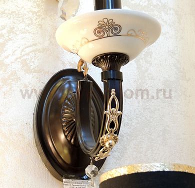 Светильник настенный бра Maytoni ARM561-01-R Classic 12