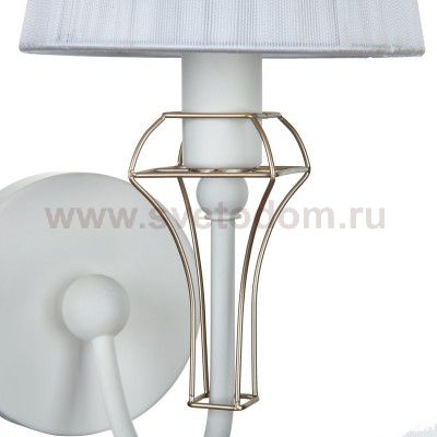 Светильник бра Maytoni ARM709-WL-01-W Frame